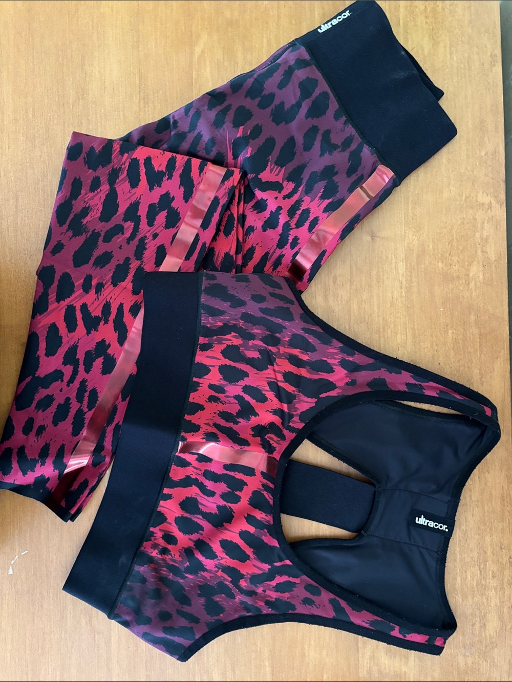 Ultracor leggings and sports bra